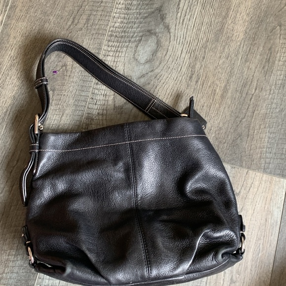 Coach purse - Picture 3 of 12